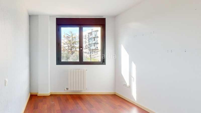 Foto 809bb517-9819-4190-ae29-4a37f1a91721. Piso en Valdefierro Zaragoza