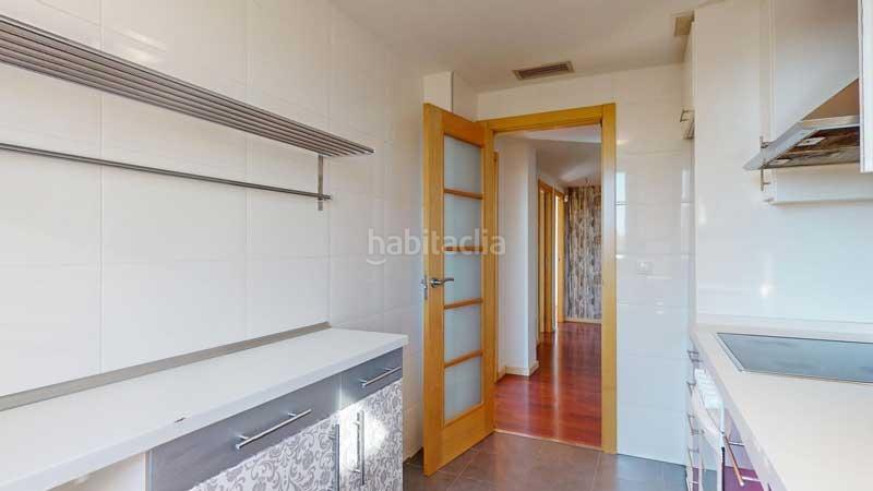 Foto d2c77e77-b887-4878-8542-630daaca0017. Piso en Valdefierro Zaragoza