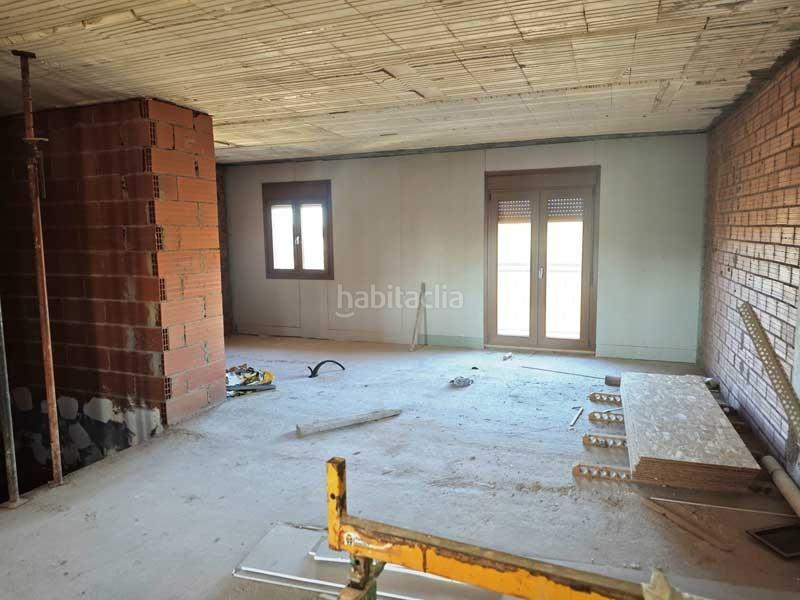 Foto f4c532a9-2f1f-49f7-b479-3d1ae2a8d625. Casa a schiera in calle teruel 6 in Ariza