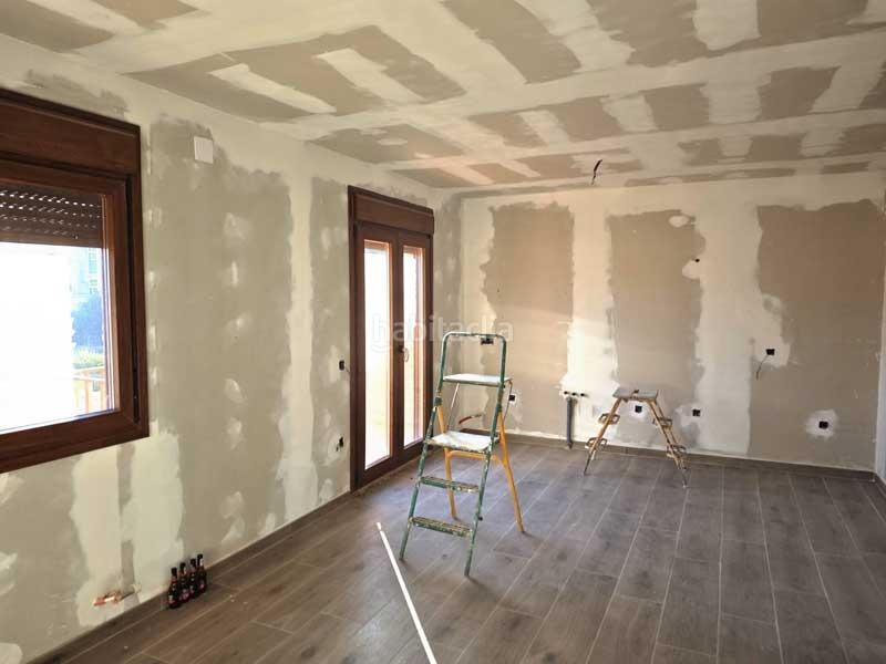 Foto 1116418e-969a-4cc8-852e-327543231a1a. Casa adosada en calle teruel 6 en Ariza