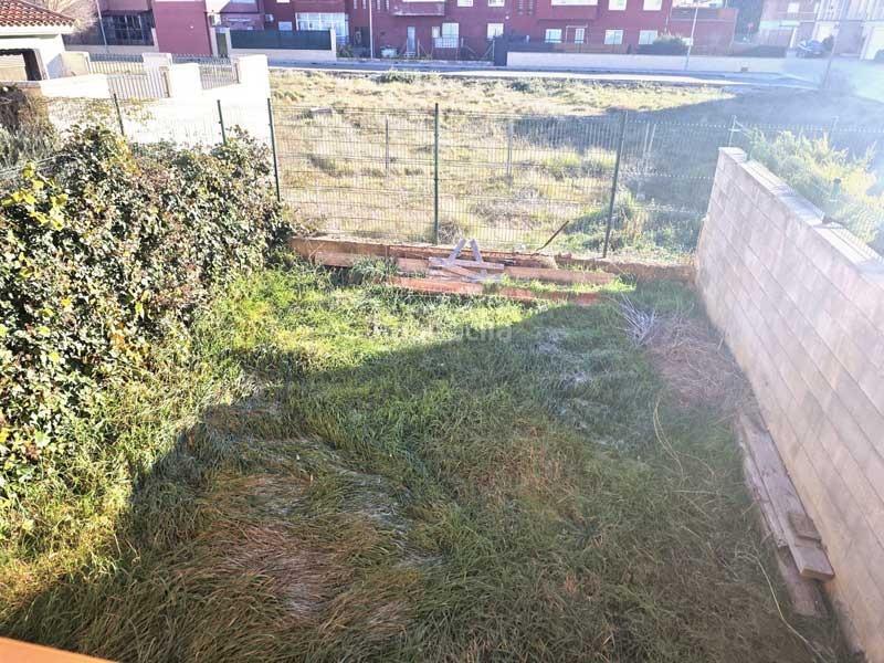 Foto d7f3d0d2-15dc-4701-a258-16d7ede264b3. Casa adosada en calle teruel 6 en Ariza