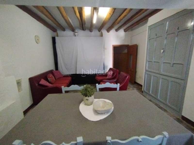 Foto 8920fef6-b1c3-48fa-bc53-ca97e24d7c8e. Casa en Azaila