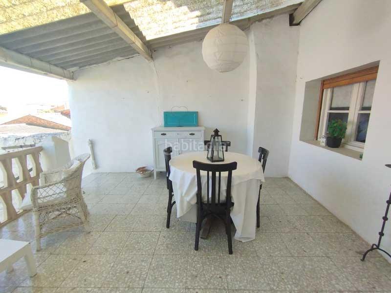 Foto c27d87ca-90f7-40e8-bf52-c509766524dd. Casa en Azaila