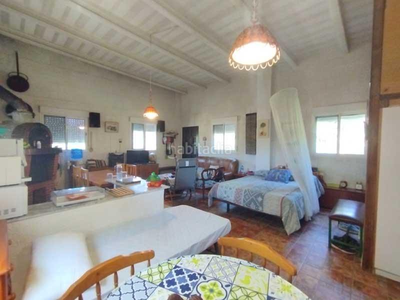 Foto 63cbf69c-471c-4742-b33c-6309145e51c8. Country house with parking in Peñaflor Zaragoza