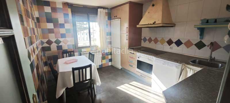 Foto f5e207fc-f198-4d72-a2e2-2d9d47c7f63c. Casa en Maluenda