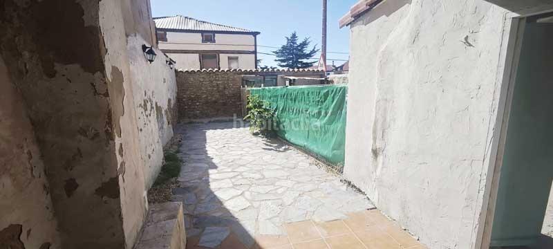 Foto a787891b-0a40-4e24-8f6d-ca8c820c2cf8. Casa en Maluenda