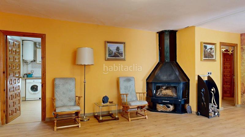 Foto 99cc41c9-4ca5-4581-8aa4-52e45adf8e46. Chalet mit pool in Garrapinillos Zaragoza