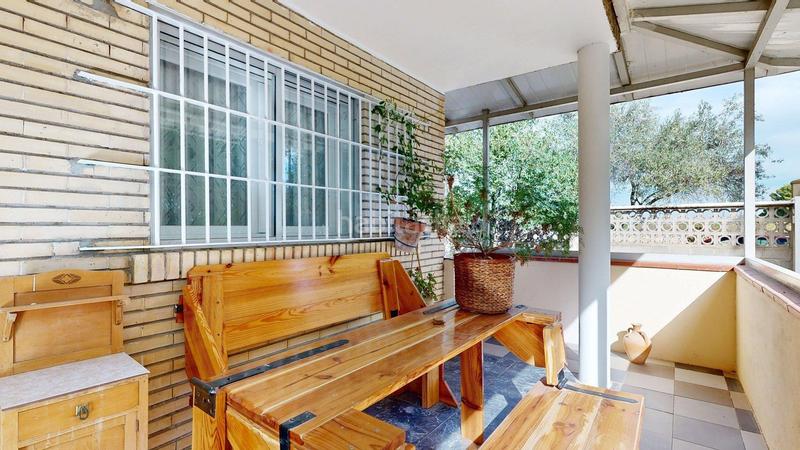 Foto 9143e71e-c3fb-4ed2-bc9f-79d7ced9381f. Chalet avec piscine dans Garrapinillos Zaragoza