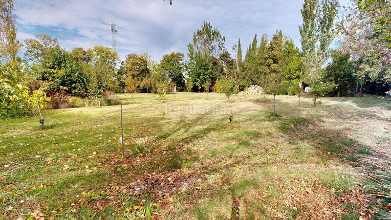 Foto 88b75292-85a8-4368-89fd-fdd40a324016. Chalet con piscina in Garrapinillos Zaragoza