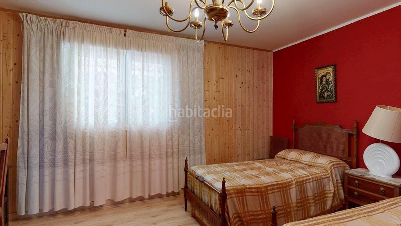 Foto b2f67a0e-6b8a-44be-b08a-c5ea57c5e37c. Chalet con piscina in Garrapinillos Zaragoza