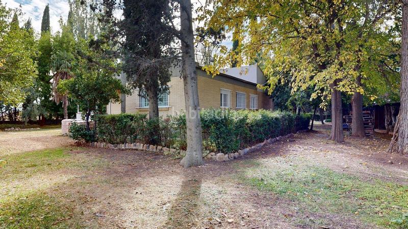 Foto dd37d795-bcc0-4b71-a7c7-f67251242bcb. Chalet con piscina in Garrapinillos Zaragoza