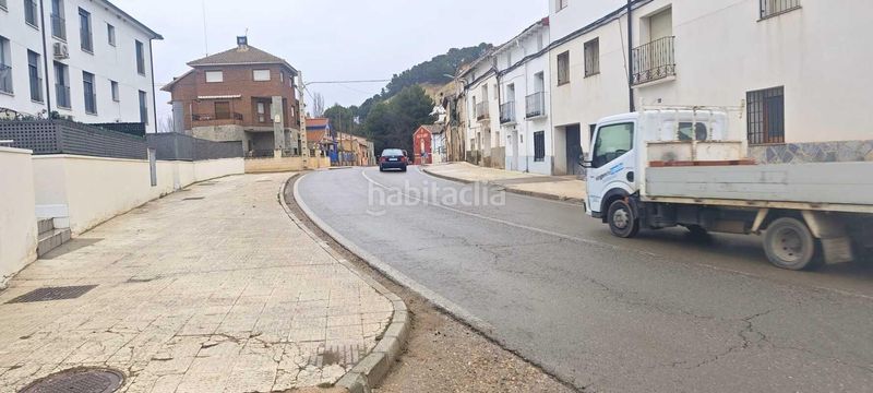 Foto 3df3c8c8-bdf8-4642-b832-ab1bd48e89f4. Car parking in Paracuellos de Jiloca