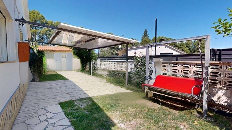 Foto 64cb7887-f561-404e-9840-4b740e368738. Haus mit parking pool in Cuarte de Huerva