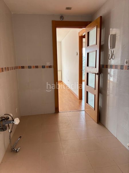 Foto faf056e3-c939-4469-abfe-2b0304e9b030. Pis amb aparcament a Fuentes de Ebro