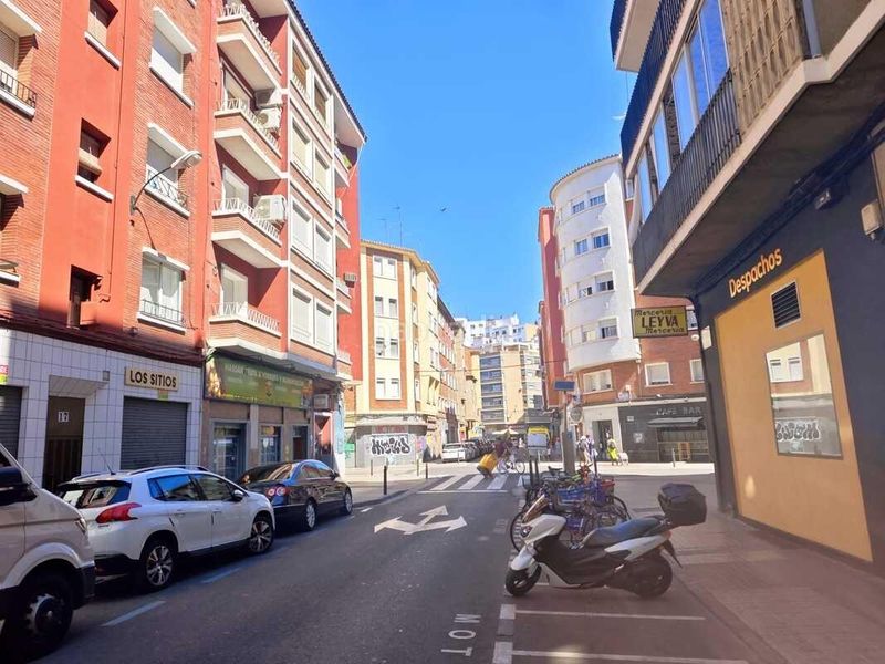 Foto b4e7f908-fb4d-4c91-b5ab-aefaef1ae16b. Pis amb calefacció a Ciudad Jardín - Parque Roma Zaragoza