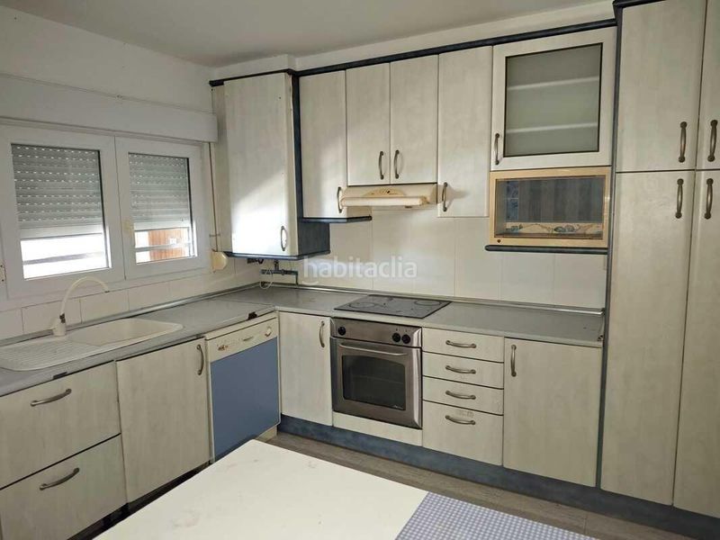 Foto e483fe8a-2075-4cf5-9c03-cb5282a44935. Chalet avec piscine dans Pinseque