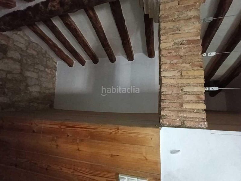 Foto 081a6168-a632-4fea-b8f7-84e8adff2fa4. Casa amb calefacció aparcament a Belchite