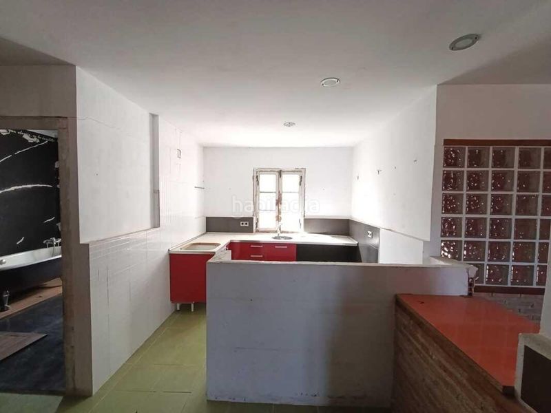 Foto 19dce8dd-ac10-4bc9-a363-684af00df464. Casa amb calefacció aparcament a Belchite