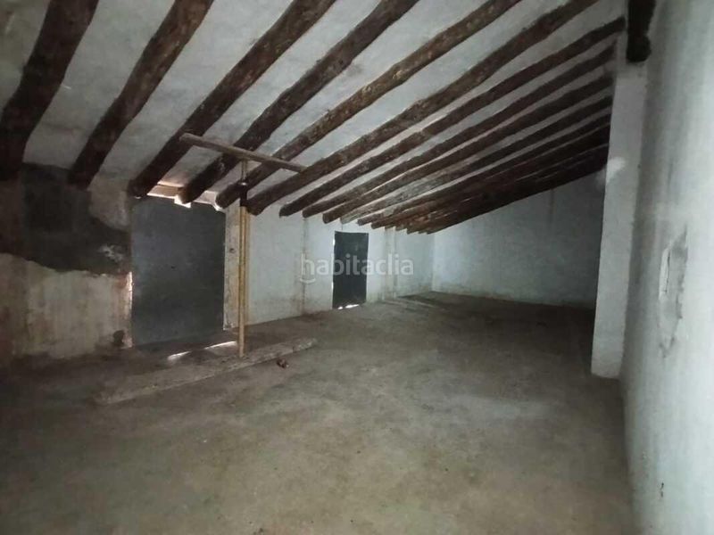 Foto a7ef5fe6-990a-48c4-b7e3-ac616a1048c4. Casa amb calefacció aparcament a Belchite