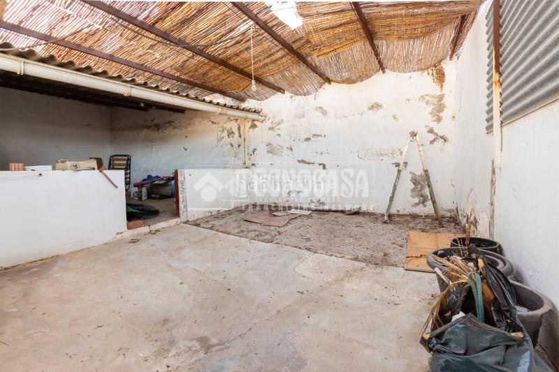 Foto f74b6b44-36aa-410a-bc4c-87b74a66eea7. Casa pareada casa en venta en vélezmálaga en Centro Histórico Vélez - Málaga
