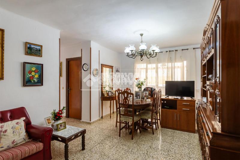 Foto 27552f60-9ac5-4d32-b4c0-d97f55940bfb. Etagenwohnung in Camino Viejo de Málaga Vélez - Málaga