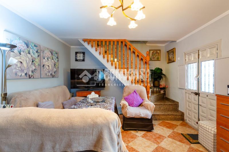 Foto 6eb7c6fc-d10b-4ec9-b397-8483b653b64a. Casa a Camino Algarrobo - Las Arenas Vélez - Málaga