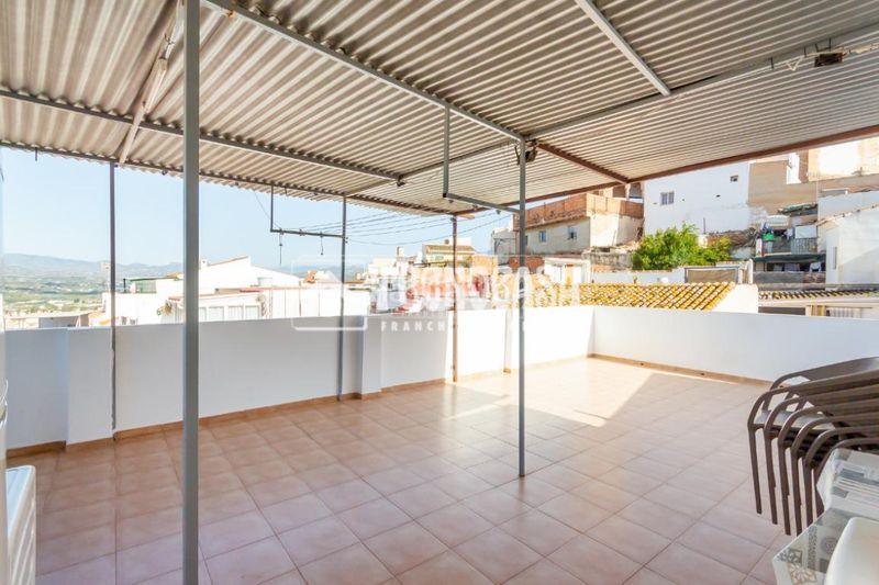 Foto 44fbfb6b-577d-4469-bc1b-ffa99533be97. Casa a Centro Histórico Vélez - Málaga