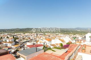 Maison à Centro Histórico. Casa en venta en vélezmálaga