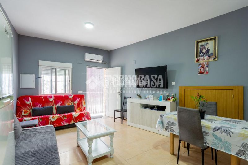 Foto f5563b43-1aea-4ee0-b00a-123d269c2eca. Casa a Centro Histórico Vélez - Málaga