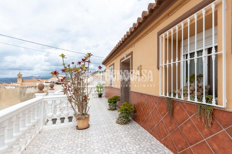 Foto 866160eb-a09b-4d0d-bc48-b5884db0d39e. Casa aparellada a Camino Algarrobo - Las Arenas Vélez - Málaga