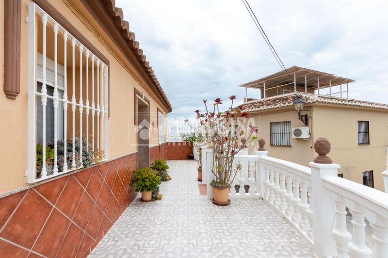Foto bf37db9a-f896-4ed3-b757-29205eb33275. Casa aparellada a Camino Algarrobo - Las Arenas Vélez - Málaga