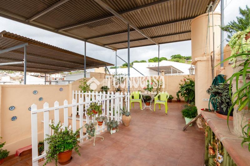 Foto c3efbe94-3d5b-449c-aebe-619d697dfb2f. Casa aparellada a Camino Algarrobo - Las Arenas Vélez - Málaga