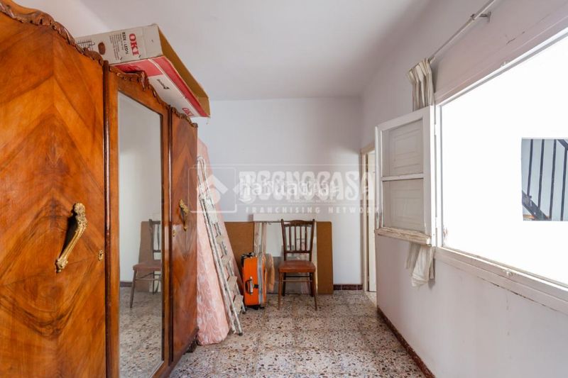 Foto 0662223b-52cf-4b58-a8c9-86b76b01d85f. Casa aparellada a Norte - Barrio del Pilar - El Reñidero Vélez - Málaga