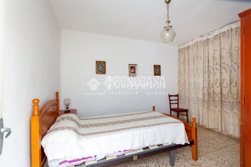 Foto 4b26ab15-1add-4d8e-9c4f-f594d35a850f. Casa aparellada a Norte - Barrio del Pilar - El Reñidero Vélez - Málaga