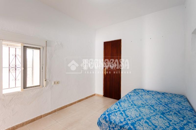 Foto 5d7f23d8-984b-4ed9-a136-b5c940f6cd9b. Casa aparellada a Norte - Barrio del Pilar - El Reñidero Vélez - Málaga