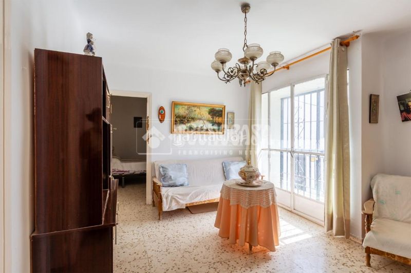 Foto 7ee2c234-3f6e-4712-b3de-42c4b196ca42. Casa aparellada a Norte - Barrio del Pilar - El Reñidero Vélez - Málaga