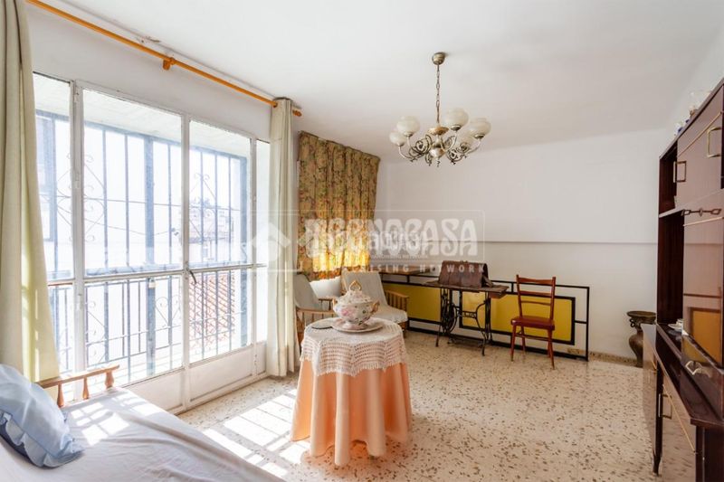 Foto e6e2977f-a247-42ce-acf1-120457f4537e. Casa aparellada a Norte - Barrio del Pilar - El Reñidero Vélez - Málaga
