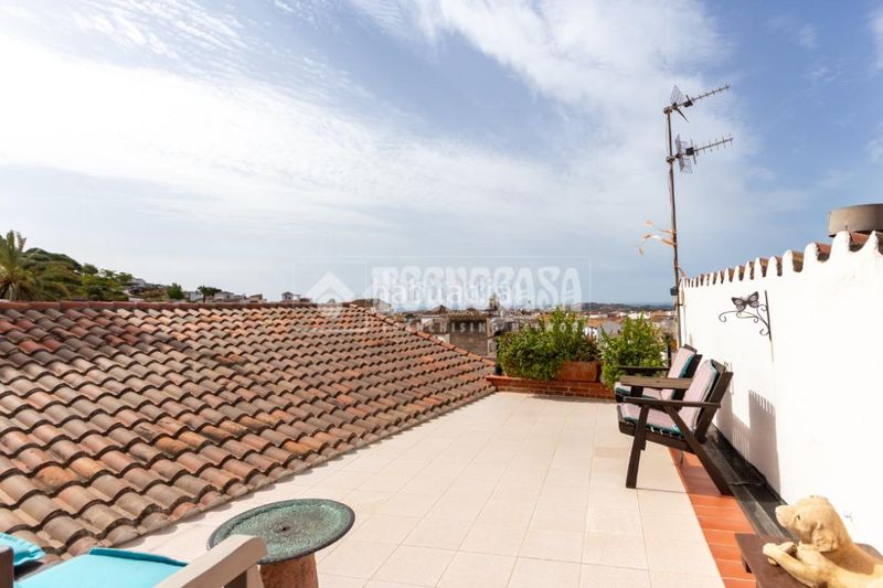 Foto 63d6cdad-424f-47ae-b1ab-d628dfaa992d. Casa aparellada amb calefacció a Centro Histórico Vélez - Málaga