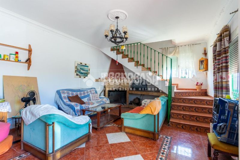 Foto b00aeb36-833e-4f67-ba2e-c53497d03c82. Finca rústica a Norte - Barrio del Pilar - El Reñidero Vélez - Málaga