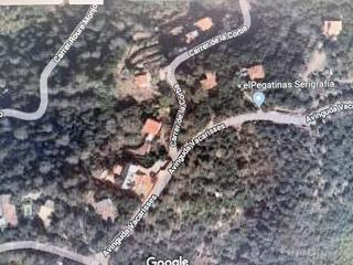 Terreno residencial en Avinguda vacarisses 7. Solar edificable residencial de 4.100 m con gran fachada a dos