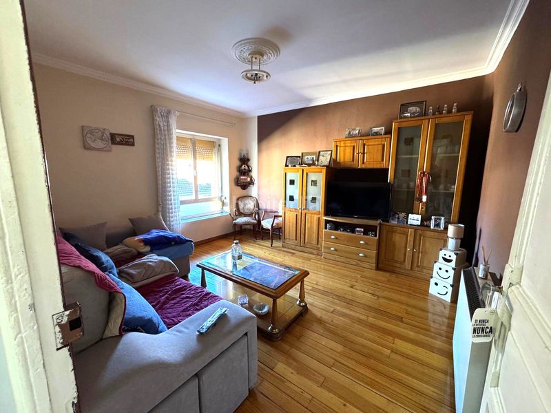 Foto 6b3c11c5-6b42-4364-b044-8e76ba57beab. Pis amb calefacció a La Villa - Bazuelo Mieres