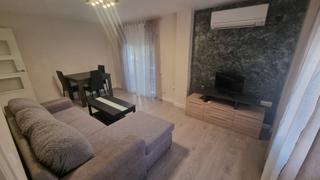 Location Appartement  Calle virgen del sagrario. Piso de 2 dormitorios completamente amueblado junto a calle de a