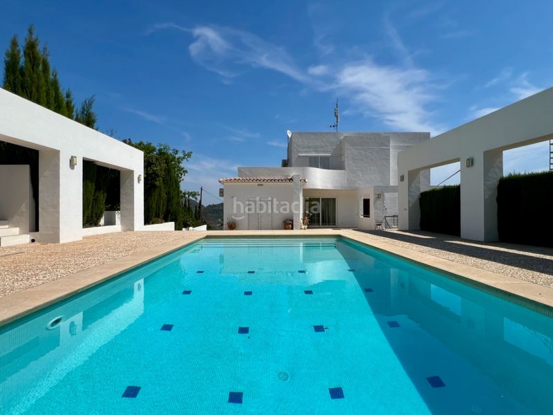 Foto ad914926-6f3e-450c-9890-22432535c883. Chalet en Centro Pedreguer
