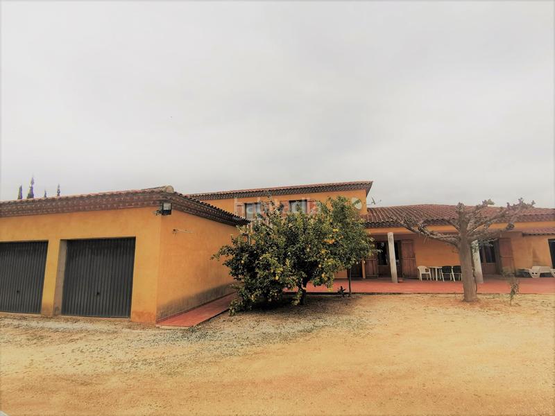 Foto 482cc617-de7c-4472-b70a-0f5a4a583382. Chalet en Pedreguer