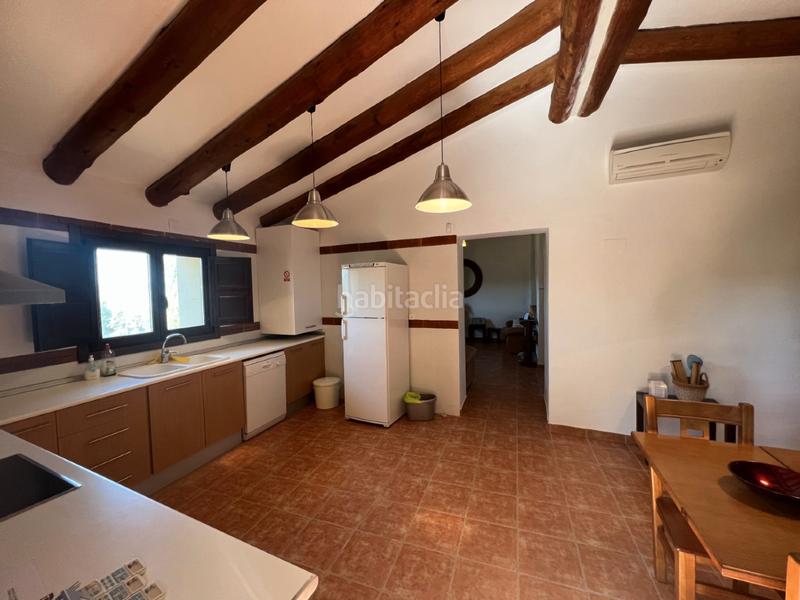 Foto 605d3cdb-83e6-4728-ba5f-1f29a3cb98dd. Casale con parcheggio piscina in Ibi