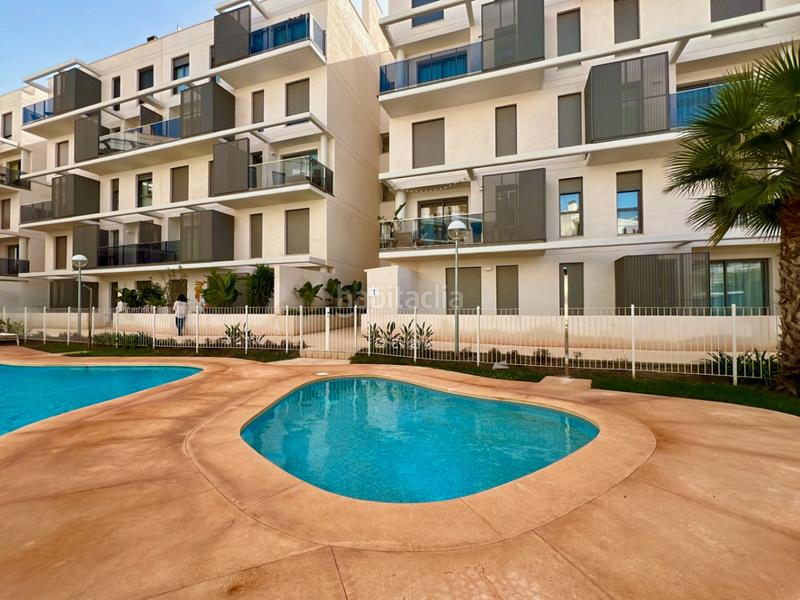 Foto 3230ba92-afee-4388-824d-cc75420d8a0a. Àtic amb calefacció aparcament piscina a Centro Urbano Dénia