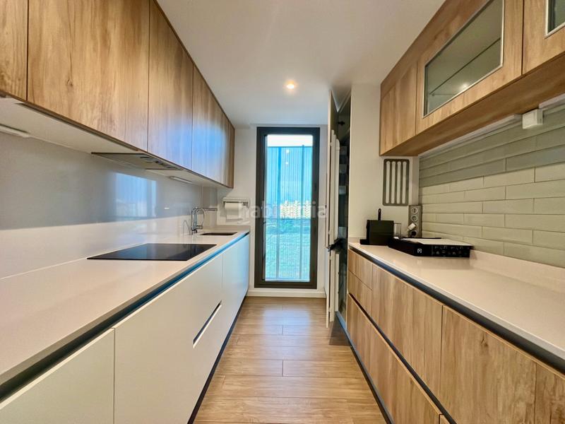 Foto 65f68958-f83e-451f-bb9b-af8fedf2debf. Ático en Centro Urbano Dénia