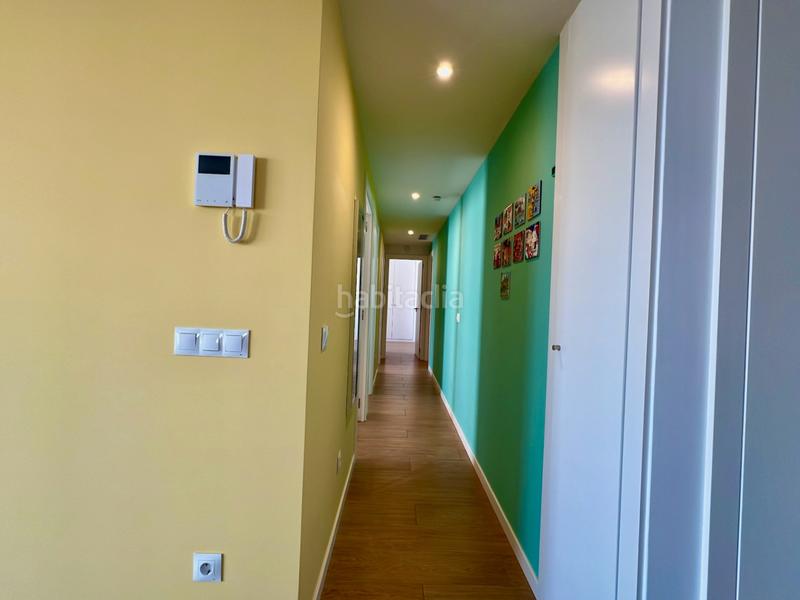 Foto 2fe2bc05-9fbf-4ab5-b3d8-5ea808f8ead9. Penthouse with heating parking pool in Centro Urbano Dénia