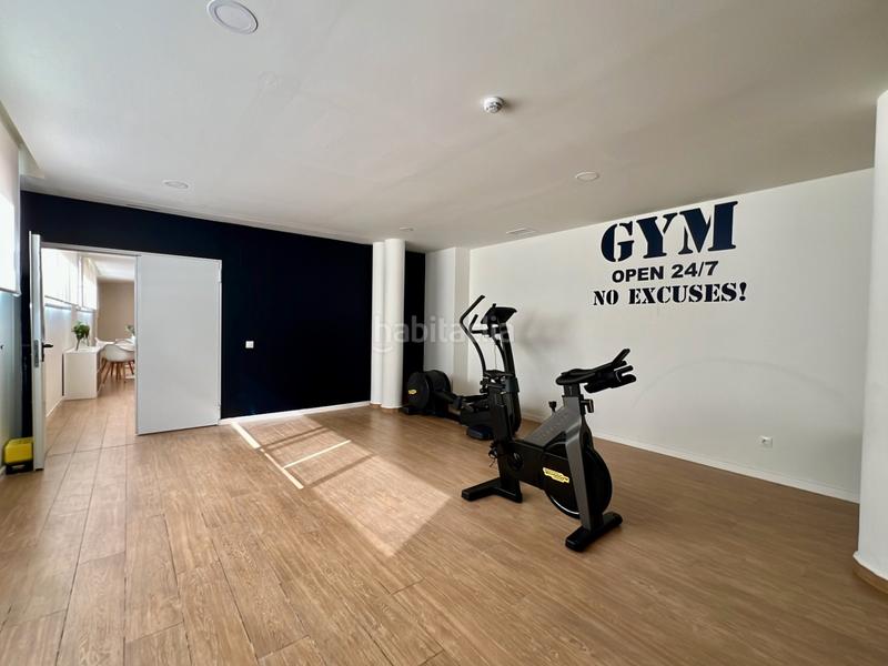 Foto 56ea36f1-961c-4c7f-ba4e-ff8a2f9c1468. Penthouse with heating parking pool in Centro Urbano Dénia