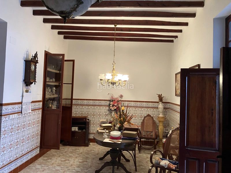 Foto 3d5e1ca4-dda7-457b-89ba-0a3957156b89. Casa amb aparcament a Centro Pedreguer